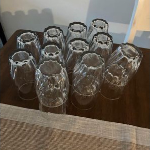 Drinkware Set - Picture 4 of 4